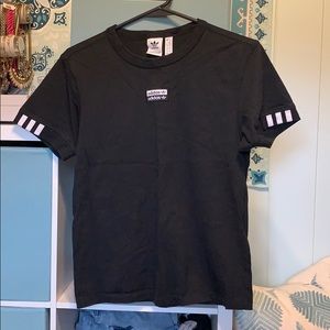 Adidas T-Shirt